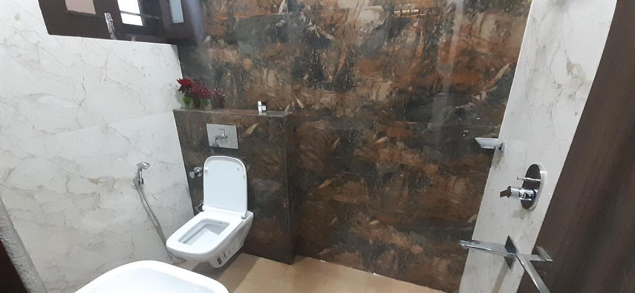 Amor Hotel Gangānagar Екстериор снимка