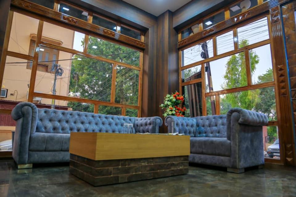 Amor Hotel Gangānagar Екстериор снимка