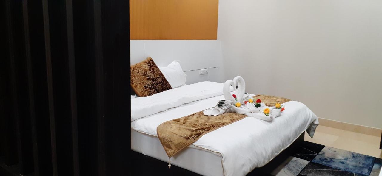 Amor Hotel Gangānagar Екстериор снимка